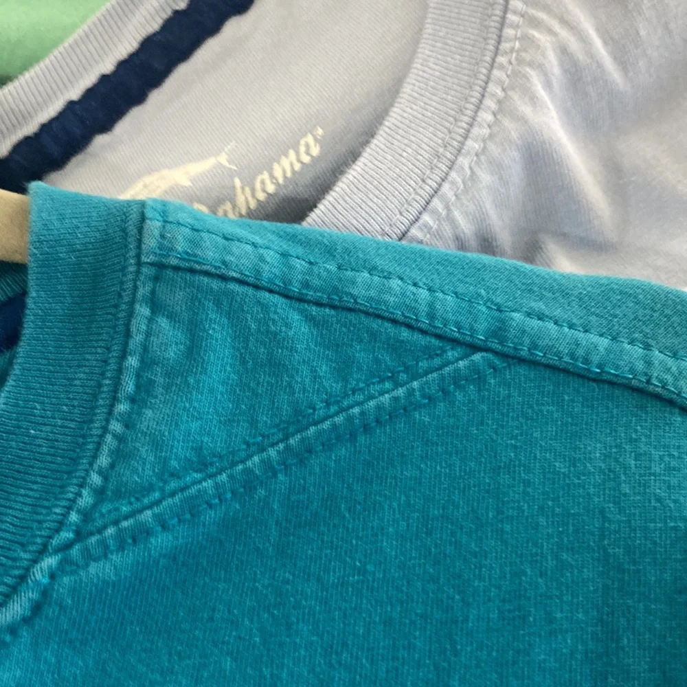 Lot of 3 Tommy Bahama Crew Neck T shirts - Picture 6 of 16